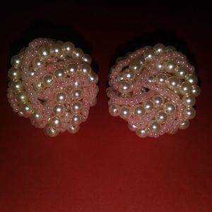 Vintage Pink and Cream Clip Pearl Earrings A16